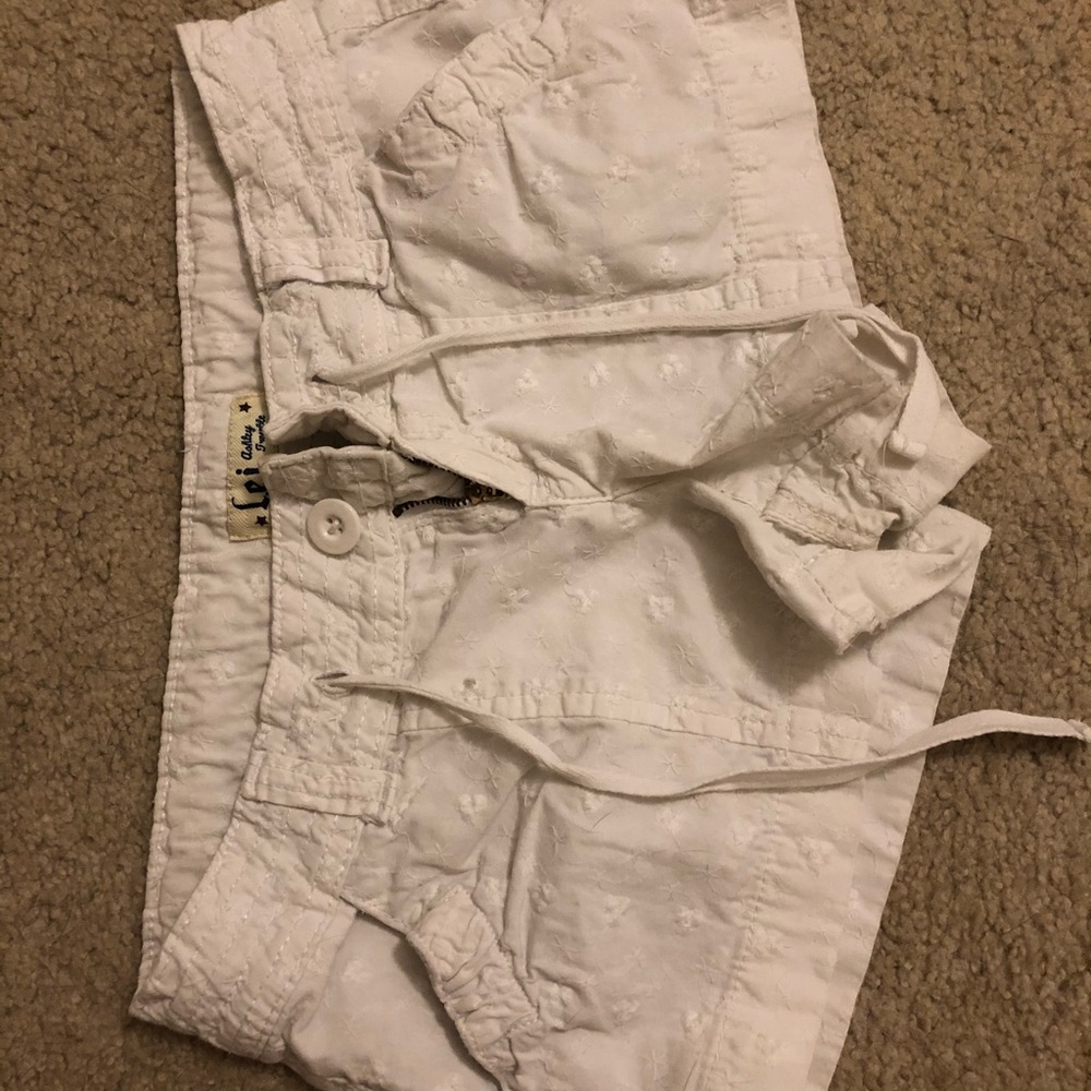 Lei shorts